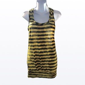 Day trip striped tank top light weight neat back design NWT size small